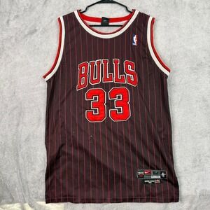 Chicago Bulls Scottie Pippen 33 Red Pinstripe Basketball Jersey Team Size 54